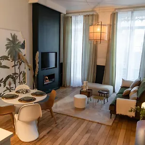 Appartement Beige Hospitalite - Coco - Hypercentre-2chambres-parking-zen, Saint-Etienne (Loire)