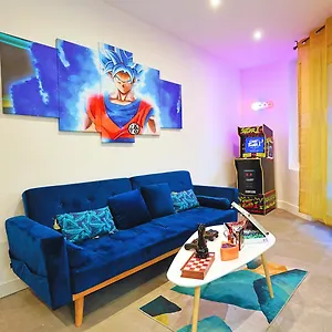 Appartement Ideal Pour Professionnels & Familles - Travail & Loisirs - Borne Arcade - Billard - Jeux Video - Wifi Fibre - Netflix & - Experience Unique - Jeu Bonus Offert !, Saint-Etienne (Loire)